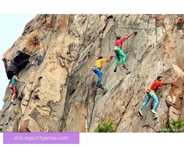 攀岩高手对决,挑战极限登峰巅峰 攀岩高手对决,挑战极限登峰巅峰