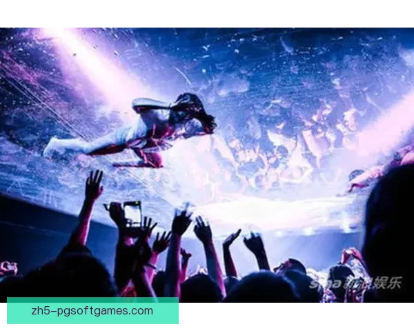 游泳巅峰对决：激情碰撞，汗水飞溅