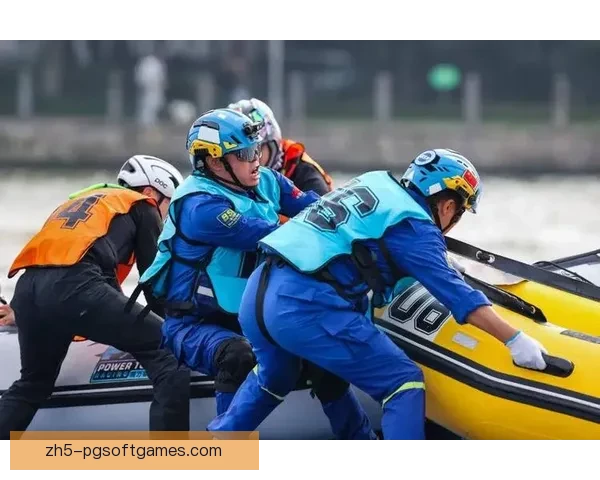 激情碰撞！挑战极限，破浪前行，游泳竞速赛场上的较量与风采