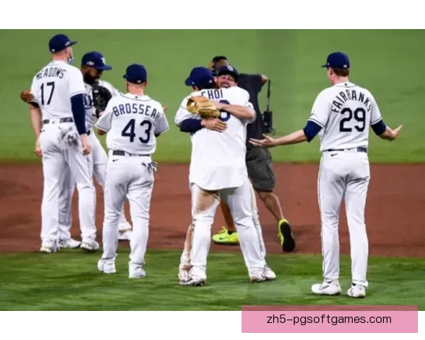 自行车比赛惊现黑马,冠军花落谁家引无数围观狂喜 自行车比赛惊现黑马,冠军花落谁家引无数围观狂喜