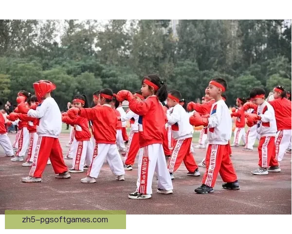 跆拳道直播：挥拳意气风发